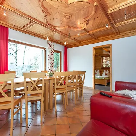In Neukirchen Near Wildkogel, Cleaning Included Tatil Evi *