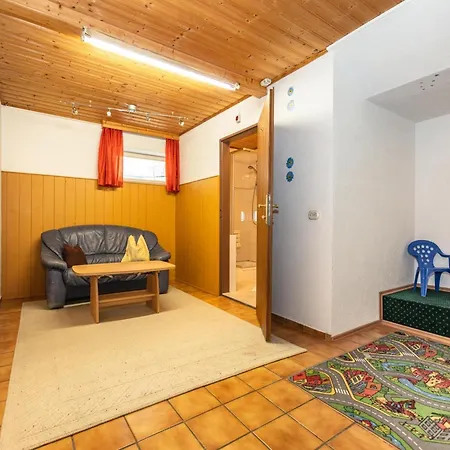 Tatil Evi In Neukirchen Near Wildkogel, Cleaning Included *
