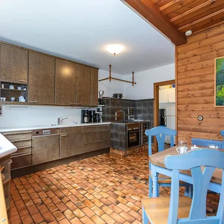 In Neukirchen Near Wildkogel, Cleaning Included Tatil Evi Neukirchen am Großvenediger