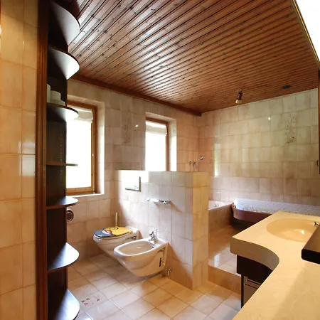 In Neukirchen Near Wildkogel, Cleaning Included Tatil Evi *