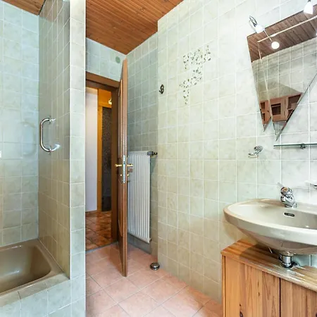 In Neukirchen Near Wildkogel, Cleaning Included Tatil Evi *